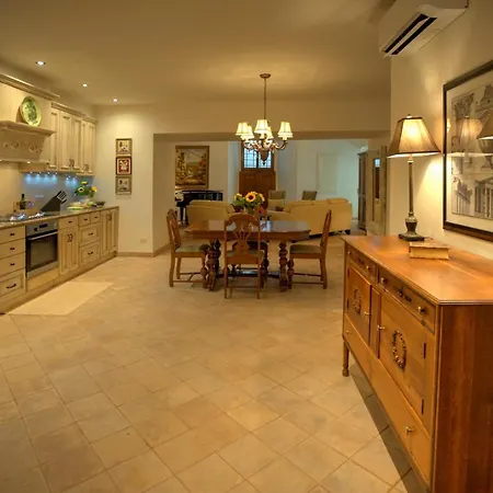 Beautiful 1 Bedroom In The Heart Of 아파트 *