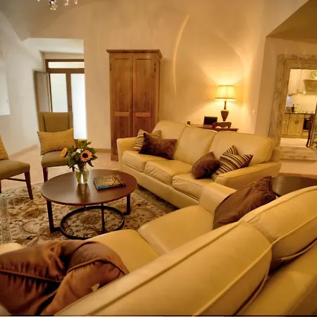 Appartement Beautiful 1 Bedroom In The Heart Of